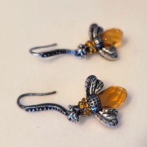 bee earrings